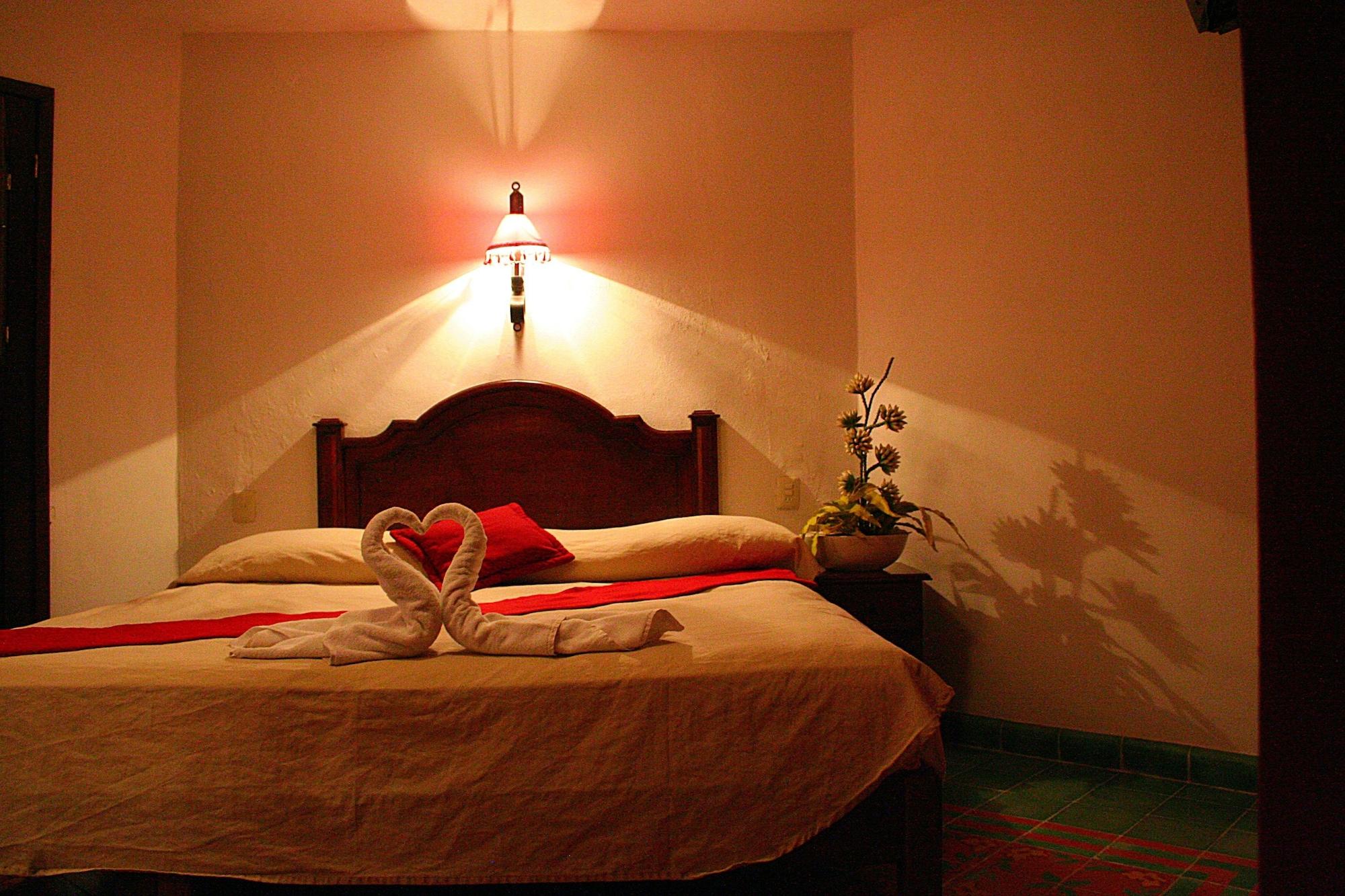 La Aurora Hotel Colonial Valladolid  Extérieur photo