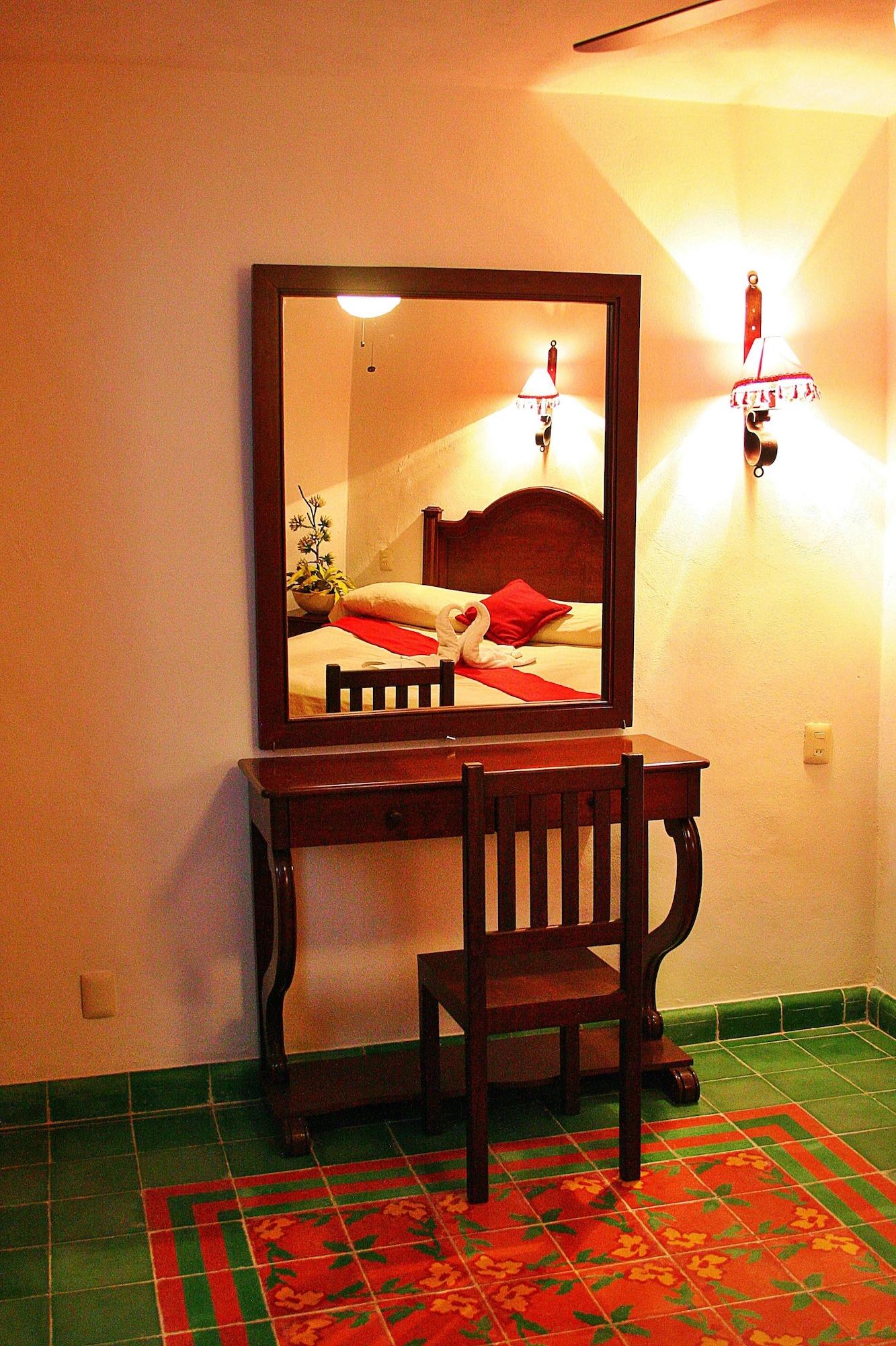 La Aurora Hotel Colonial Valladolid  Extérieur photo