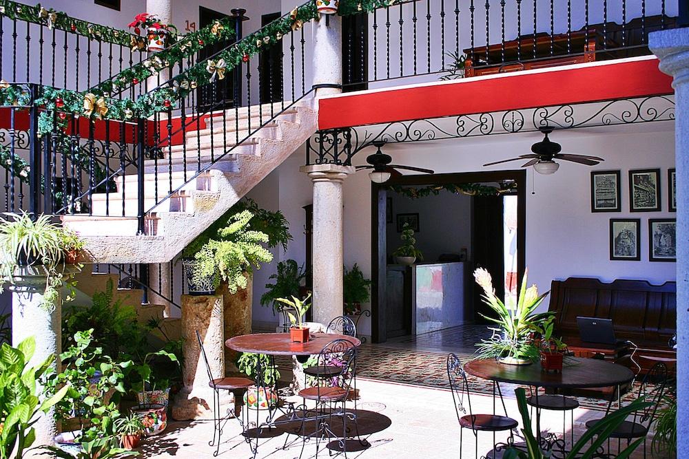 La Aurora Hotel Colonial Valladolid  Extérieur photo